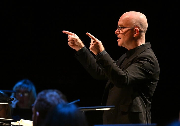 Laurence Cummings directing the Academy of Ancient Music