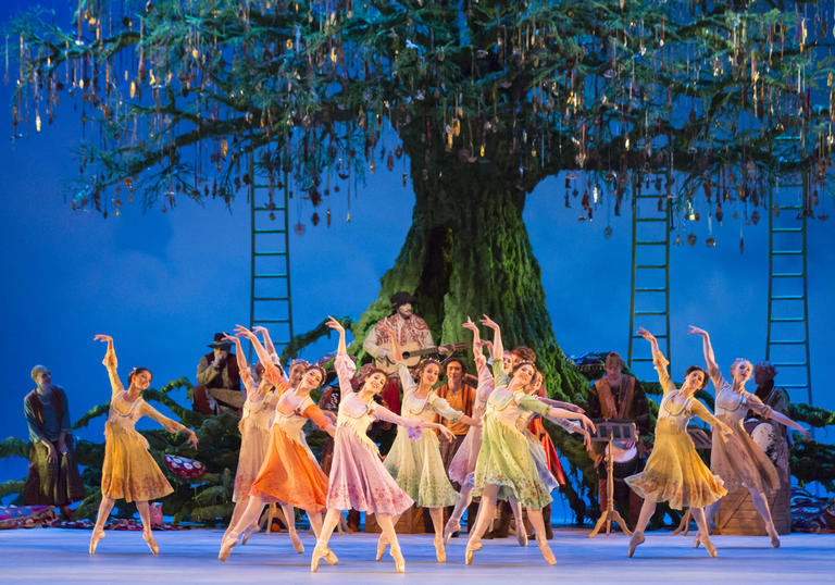 A still from The Winters Tale from the Royal Opera House