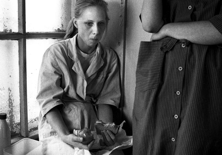 Film still from The Match Factory Girl