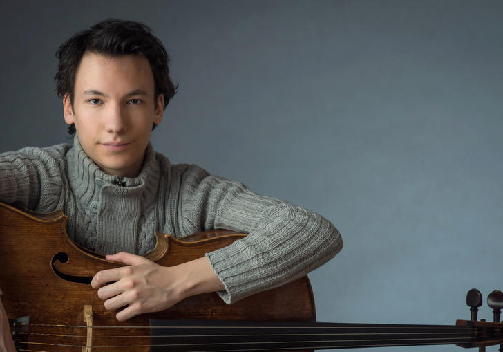 Edgar Moreau holding cello