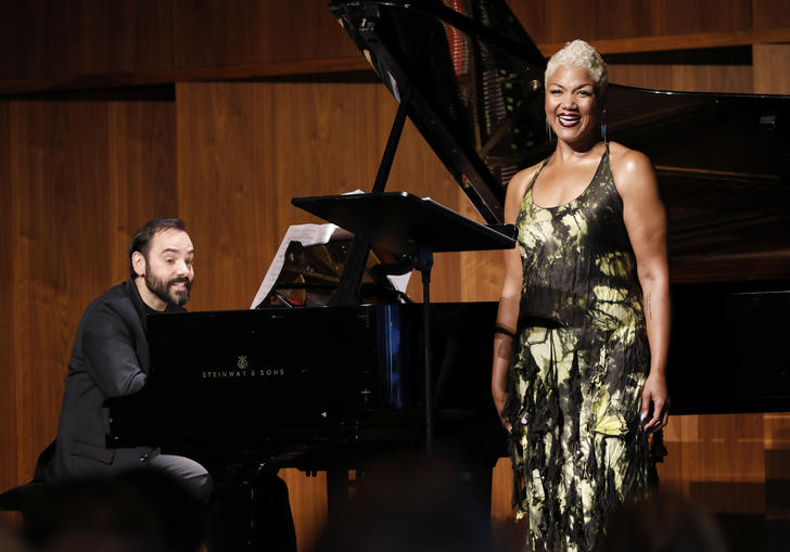 Measha Brueggergosman 2018 singing on stage with pianist