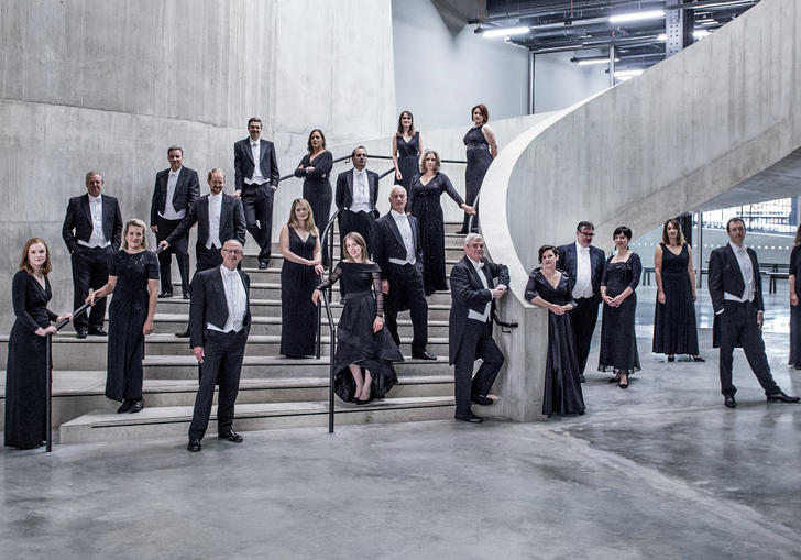 BBC singers at Six