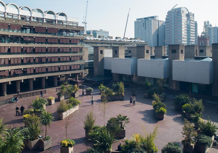 A photo of the Sculpture Court on Level 3 of the Barbican, Barbican Art Gallery and Frobisher Crescent