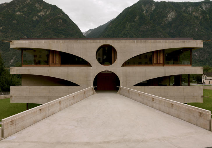 A Swiss school in Grono by Raphael Zuber