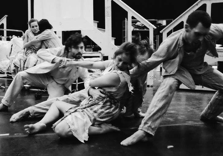 Dancers backstage
