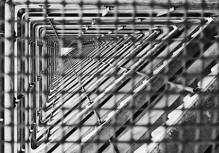 Metal grid