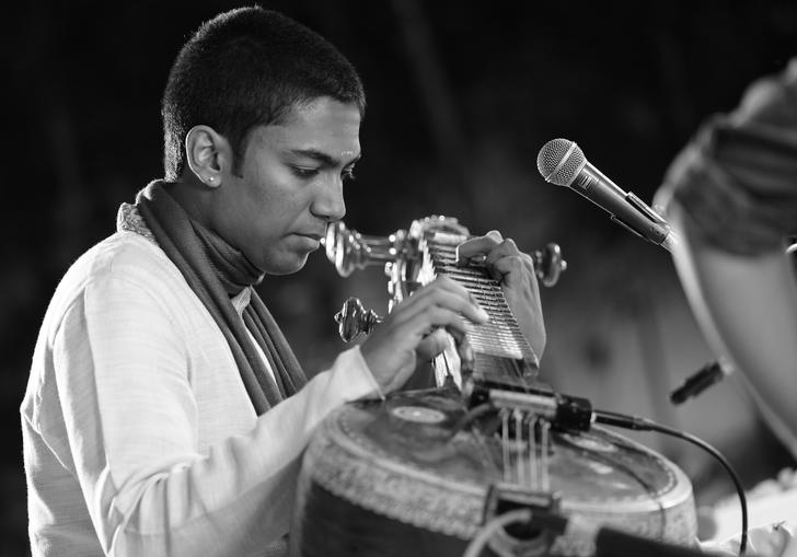 S Hariharan playing the sarod