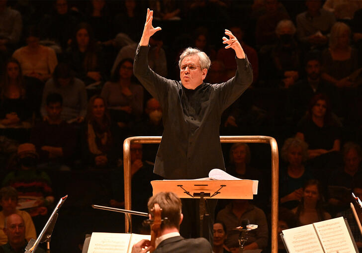 Sir Antonio Pappano conducting