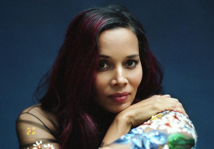 Photograph of singer and musician Rhiannon Giddens