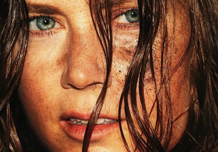Amy Adams close up