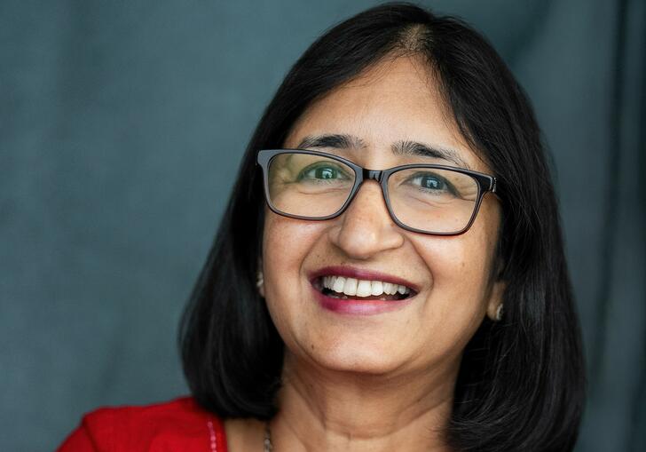 Headshot of Chitra Soundar