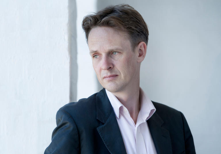 Ian Bostridge portrait close up