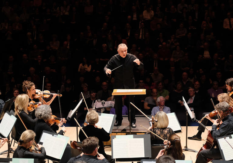 Mark Elder conducting on stage 2017