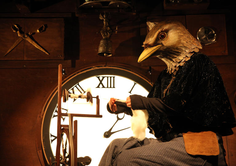 Bird and cuckoo clock