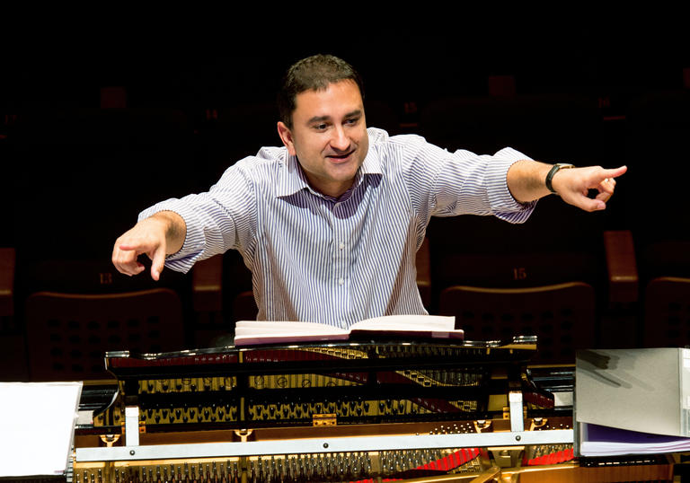 Mark Forkgen conducting