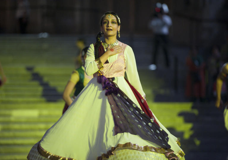 Shivani Sethia dancing