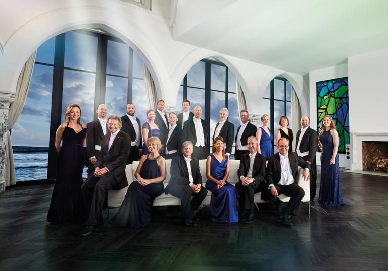 The Sixteen 2019 group image
