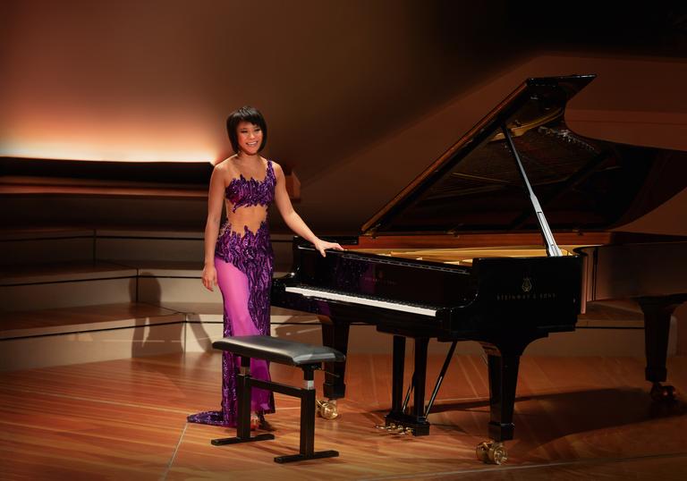 Yuja Wang purple dress