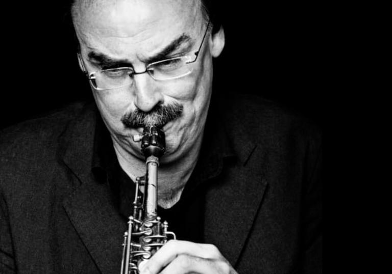 Cennet Jonsson playing soprano saxophone
