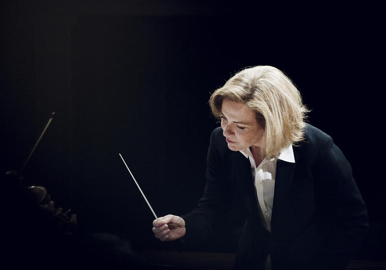 Laurence Equilbey conducting