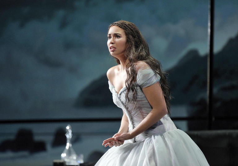 Sorprano Nadine Sierra as Lucia di Lammermoor in Met Opera's 21-22 season