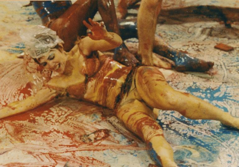 Carolee Schneemann, Meat Joy, 16–18 November 1964