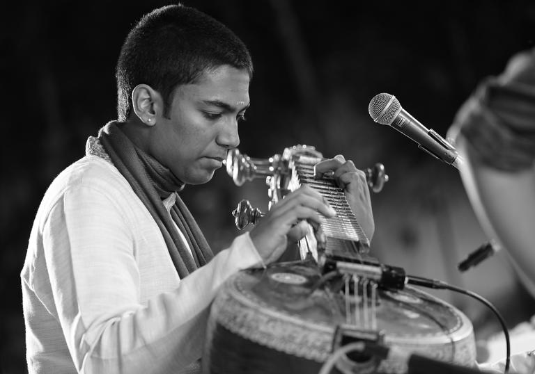 S Hariharan playing the sarod