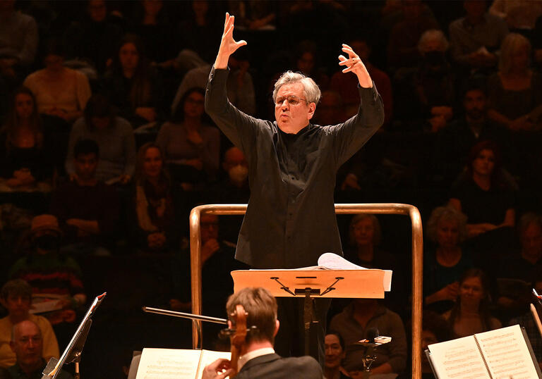 Sir Antonio Pappano conducting