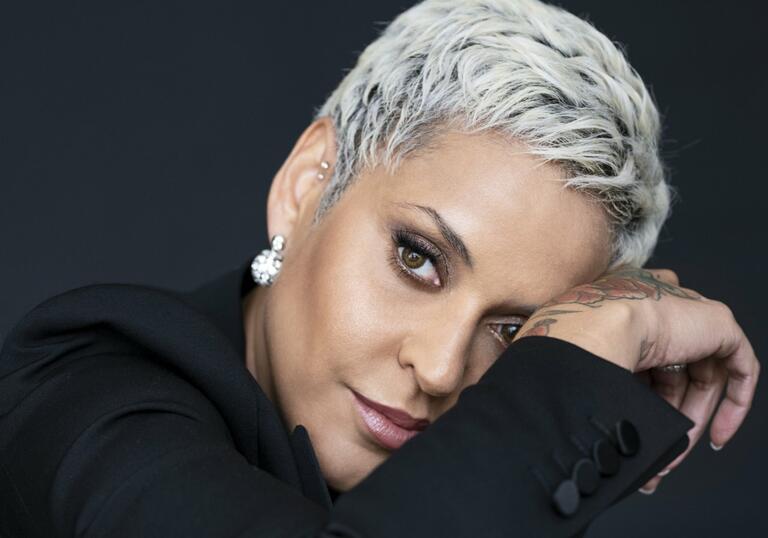 Photo of Fado singer-songwriter Mariza