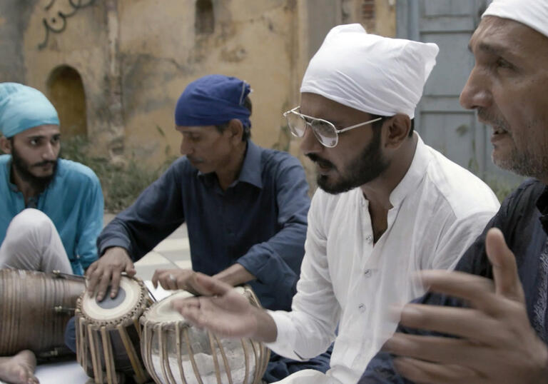 The Rababis of Lahore performing on tablas