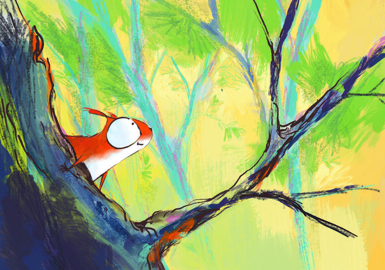 A squirrel pokes his head out of the tree