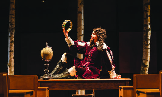 Guildhall opera singer performing an Opera Scene, holding a crown