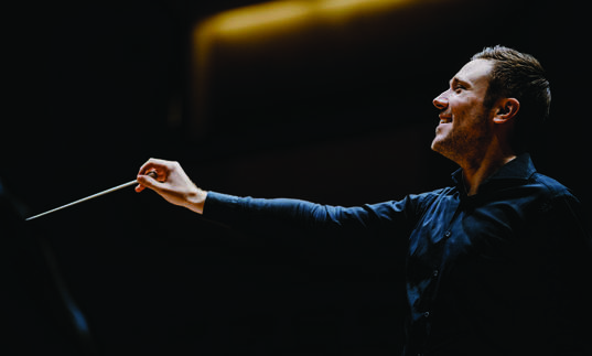 Roberto Gonzalez Monjas conducting