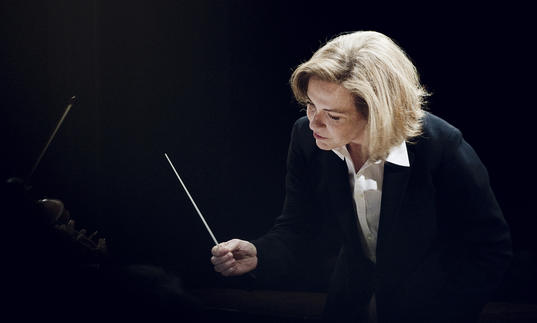 Laurence Equilbey conducting