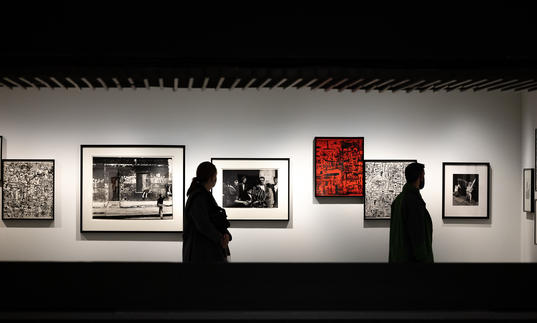 An image of the Postwar Modern exhibition 