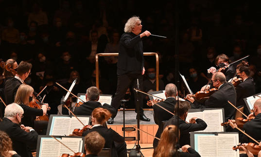 Sir Simon Rattle with London Symphony Orchestra