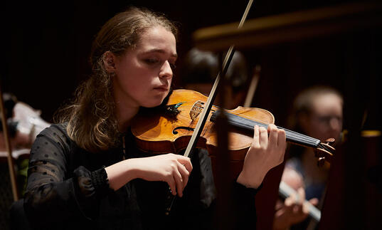 Junior Guildhall violinist