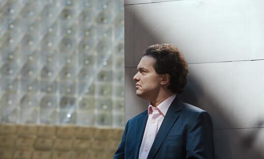A side profile shot of Evgeny Kissin